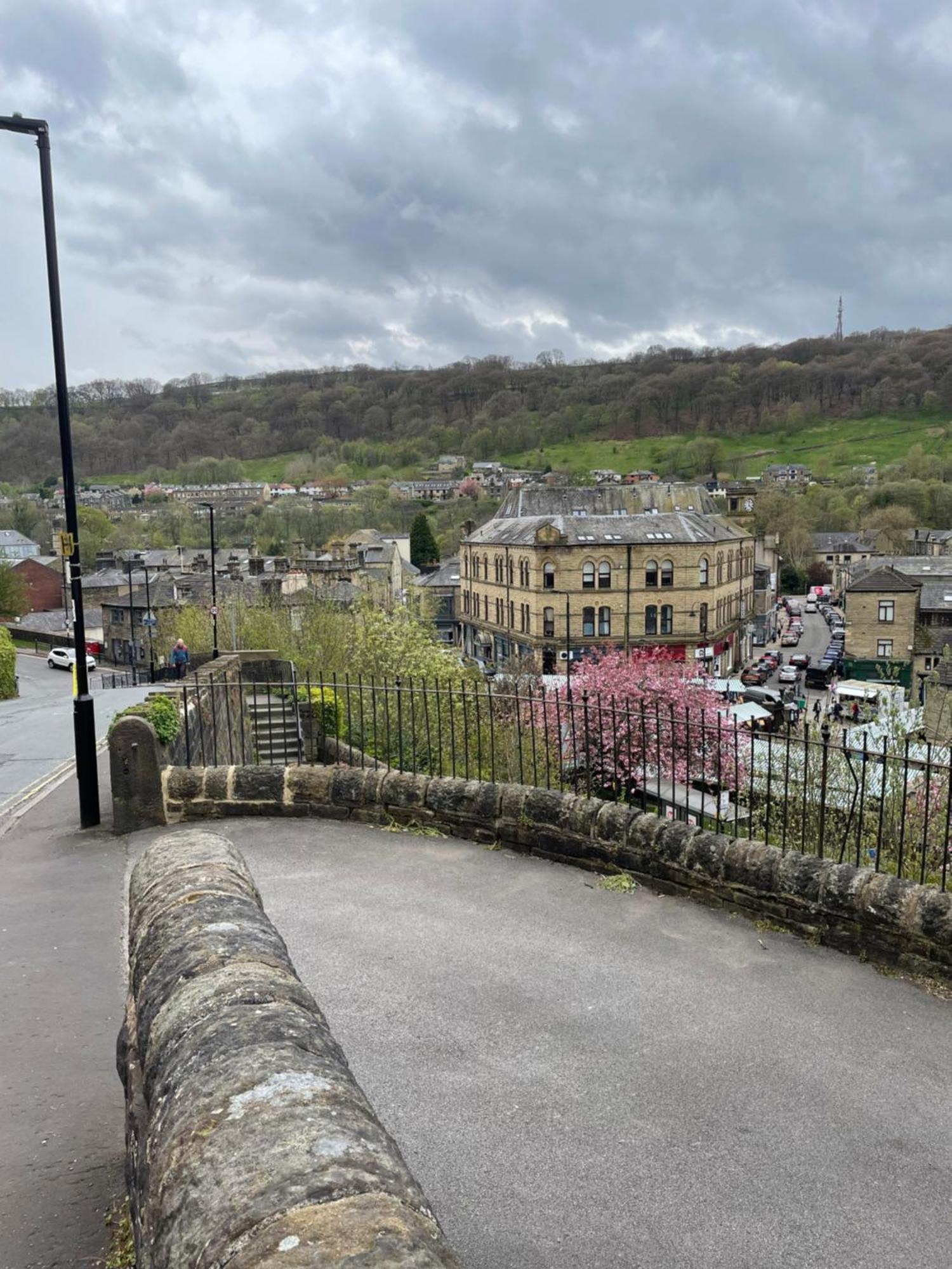 Stylish Apartment In The Centre Of Hebden Bridge. エクステリア 写真